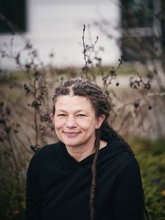 Porträt der Tierärztin und Biochemikerin Ilse Jacobsen