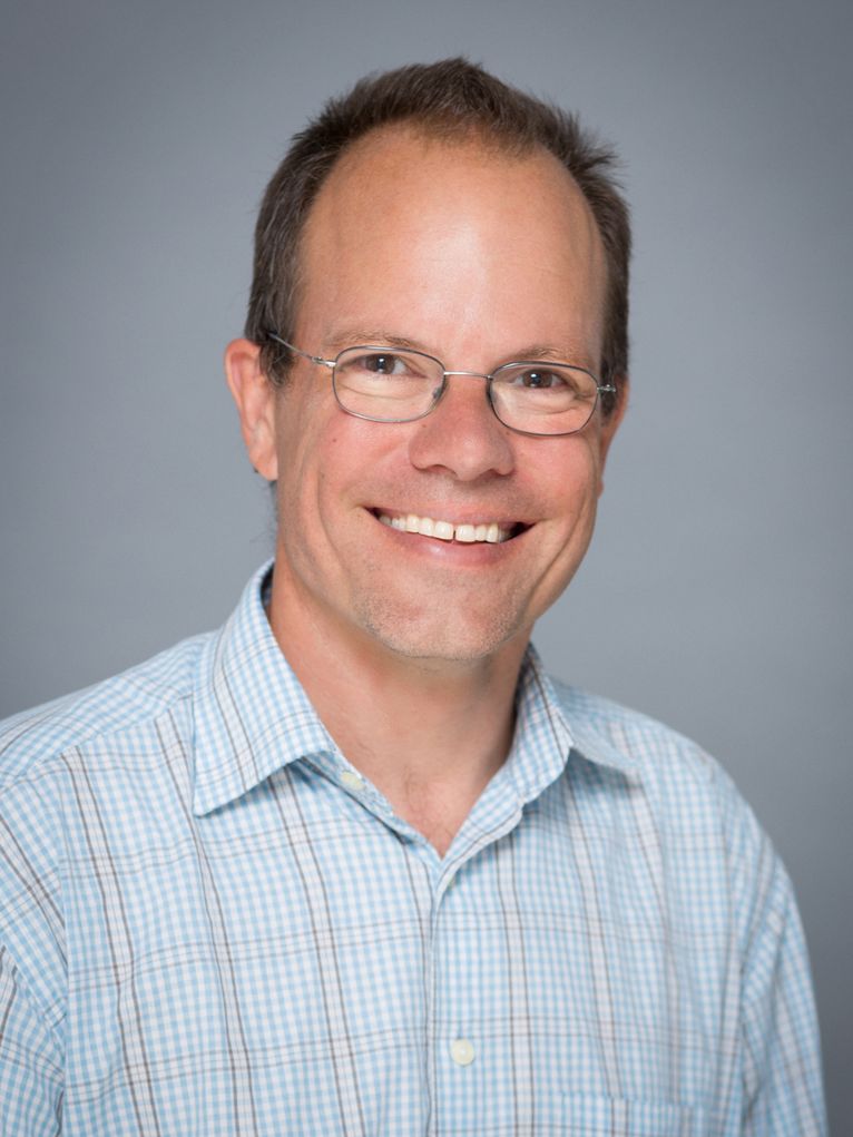 Porträt des Sozialökonomen Achim Schlüter.