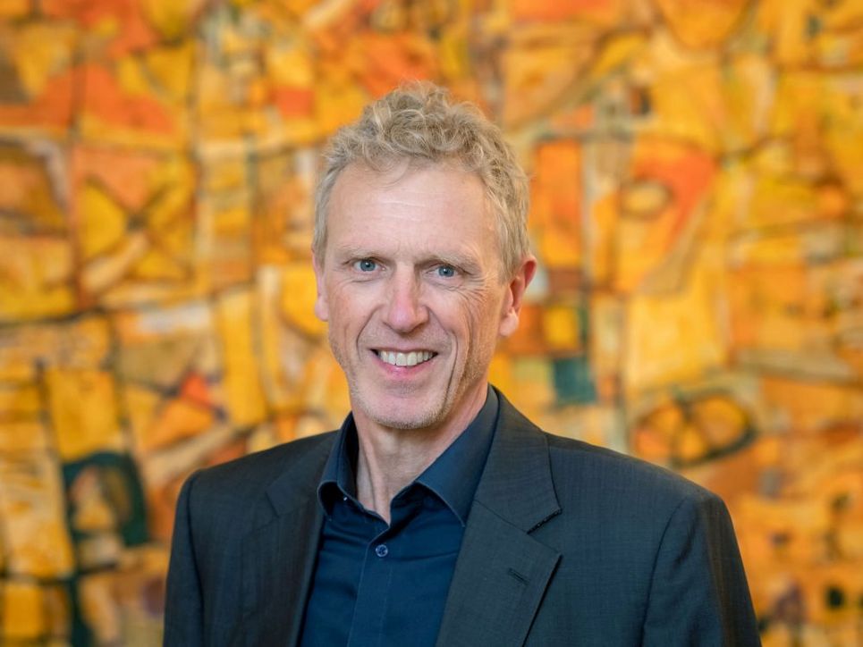Porträt von Sebastian Lentz.