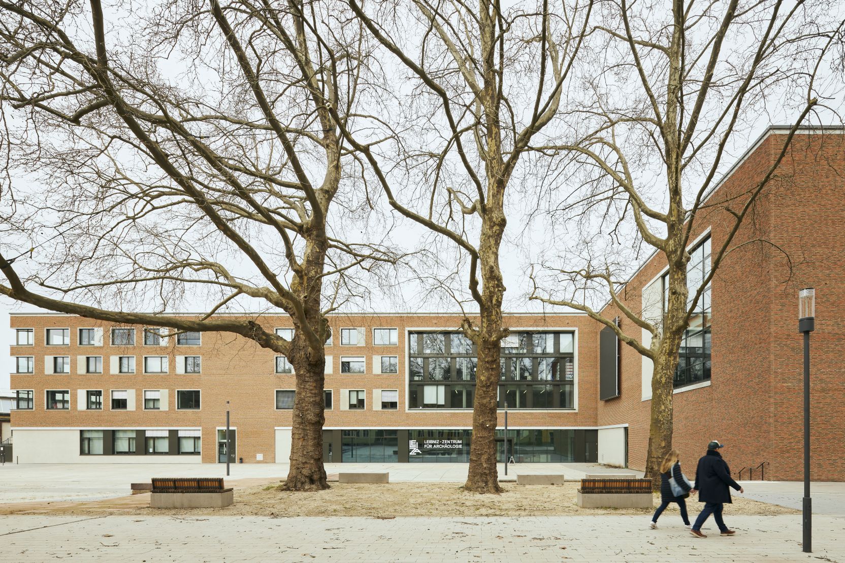 Das Leibniz-Zentrum für Archäologie von außen.