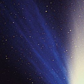 Stahlen am nächtlichen Himmel
