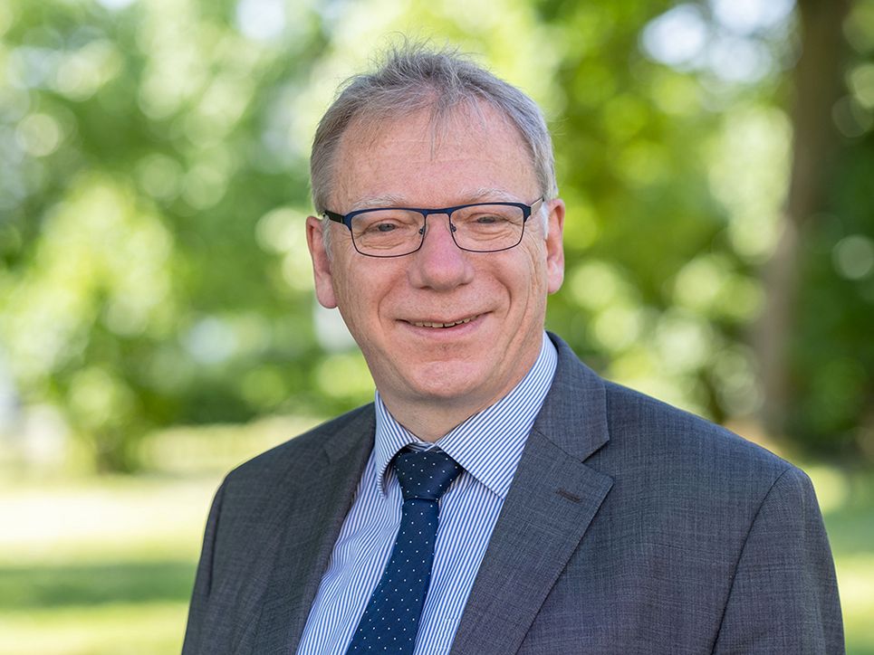 Thilo Marauhn vom Leibniz-Institut Hessische Stiftung Friedens- und Konfliktforschung in Frankfurt am Main 
