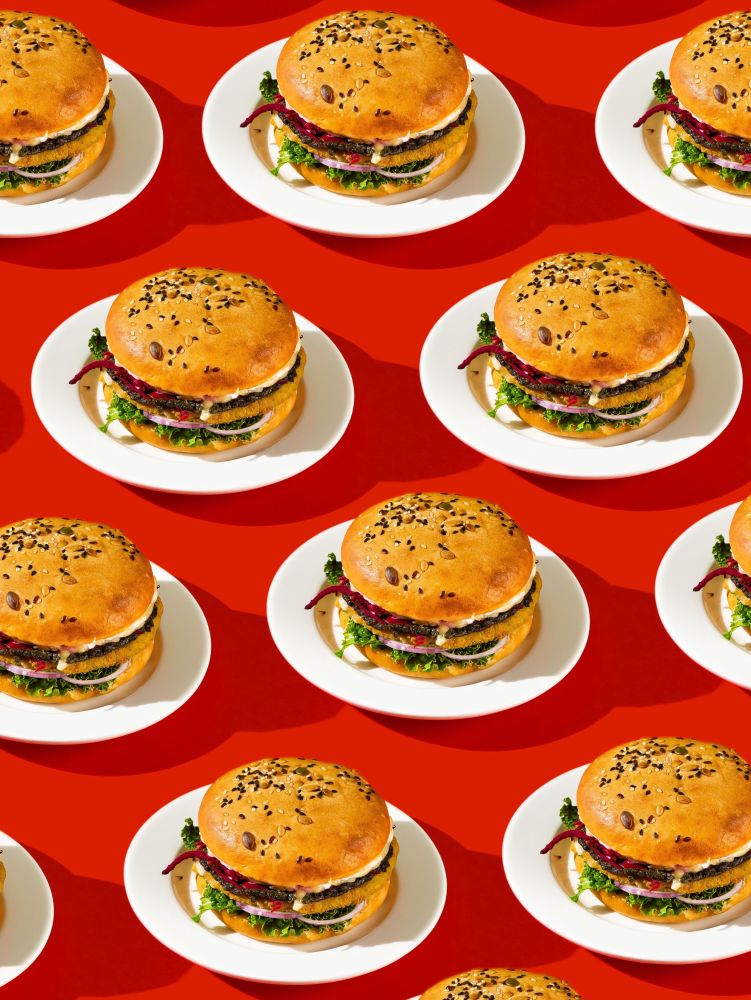 Burger, als geometrisches Muster angeordnet